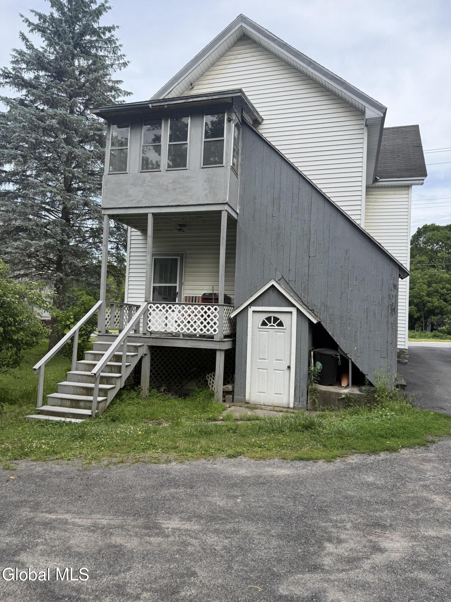 239 S Main Street Gloversville NY 12078