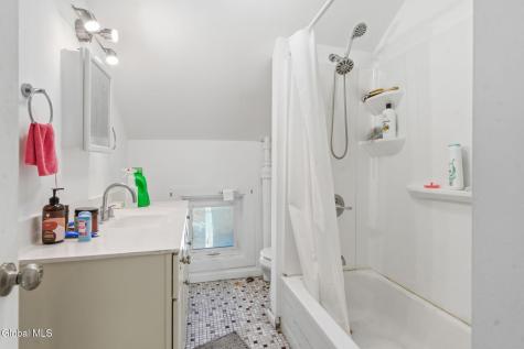 629 Hoosick Road Troy NY 12180