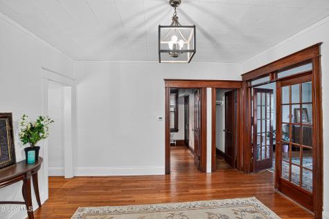 28 Kent Street Albany NY 12206