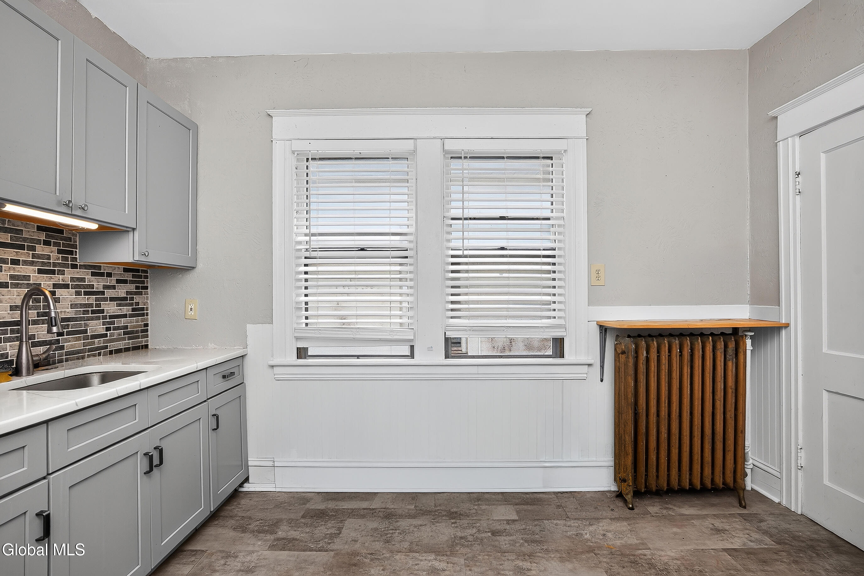 28 Kent Street Albany NY 12206