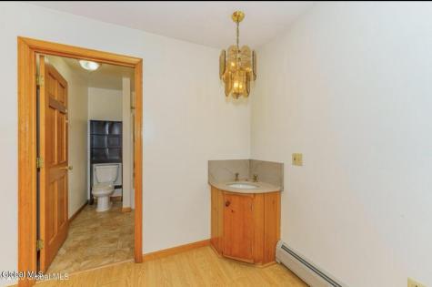 80 W Main Street Cambridge NY 12816