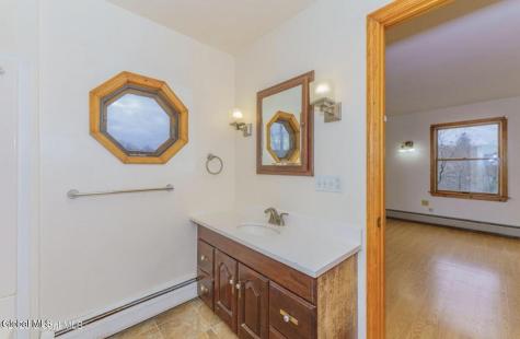 80 W Main Street Cambridge NY 12816