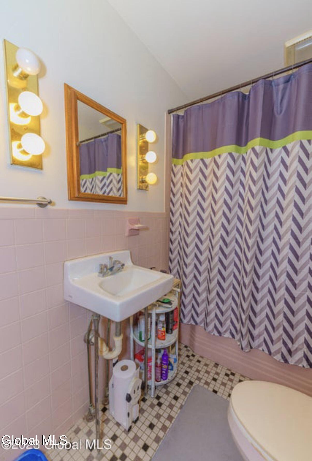 80 W Main Street Cambridge NY 12816