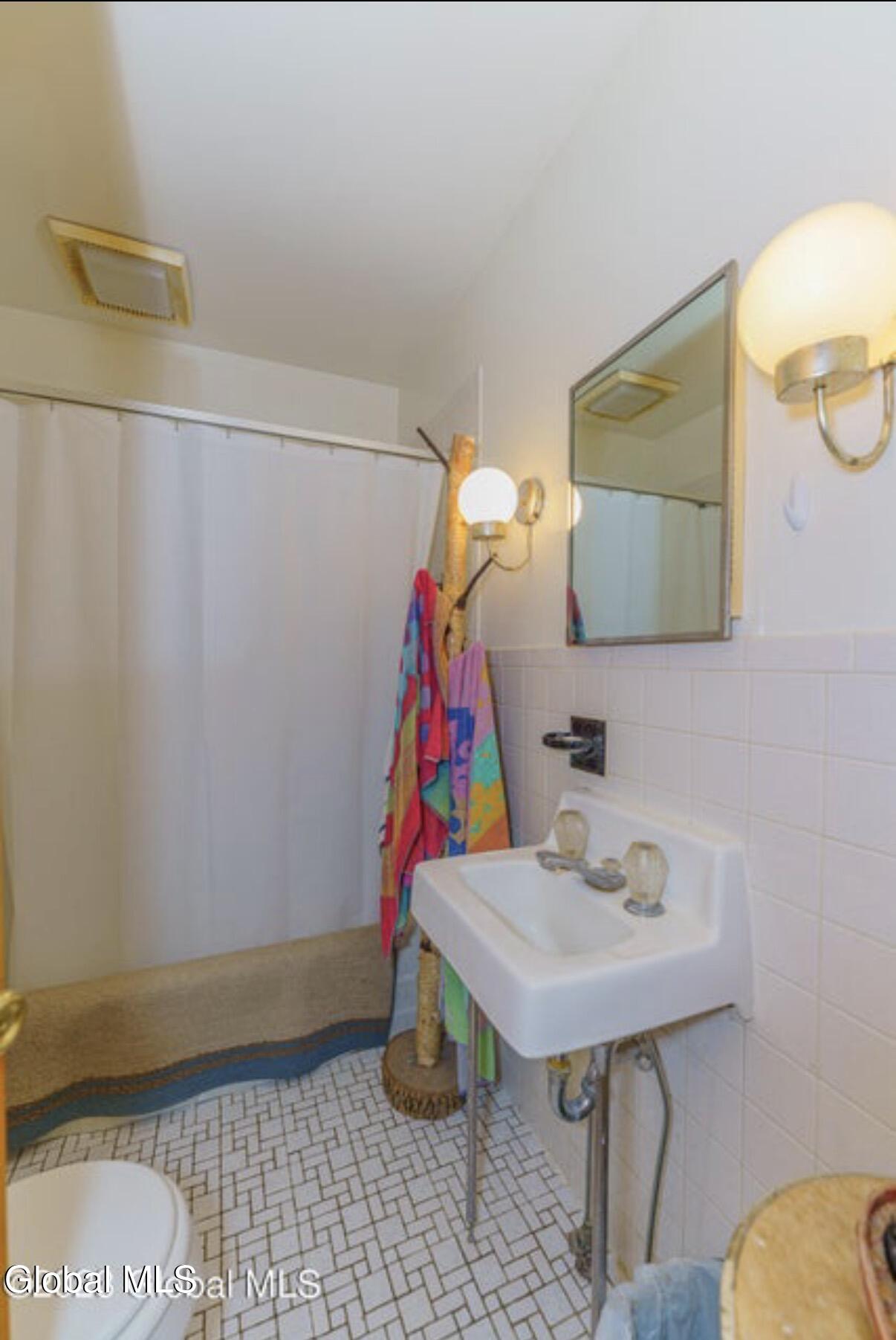 80 W Main Street Cambridge NY 12816