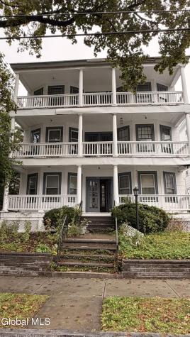 921 Park Avenue Albany NY 12208
