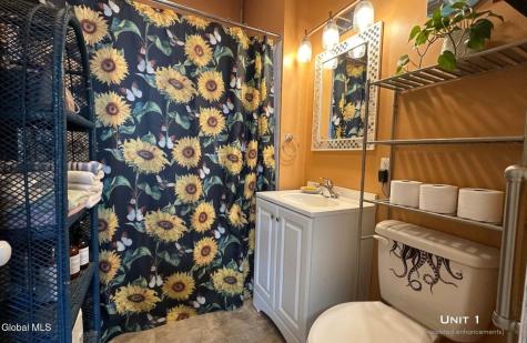 516 Pawling Avenue Troy NY 12180
