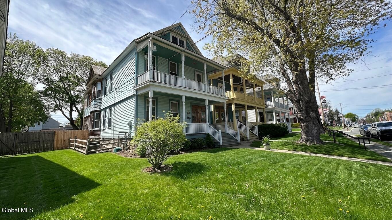 516 Pawling Avenue Troy NY 12180