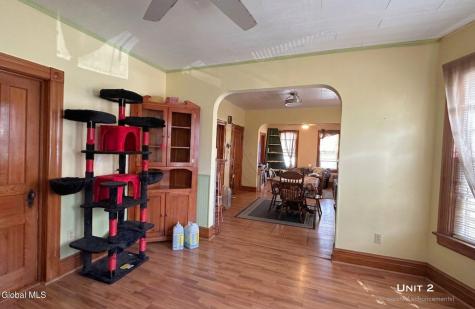 516 Pawling Avenue Troy NY 12180