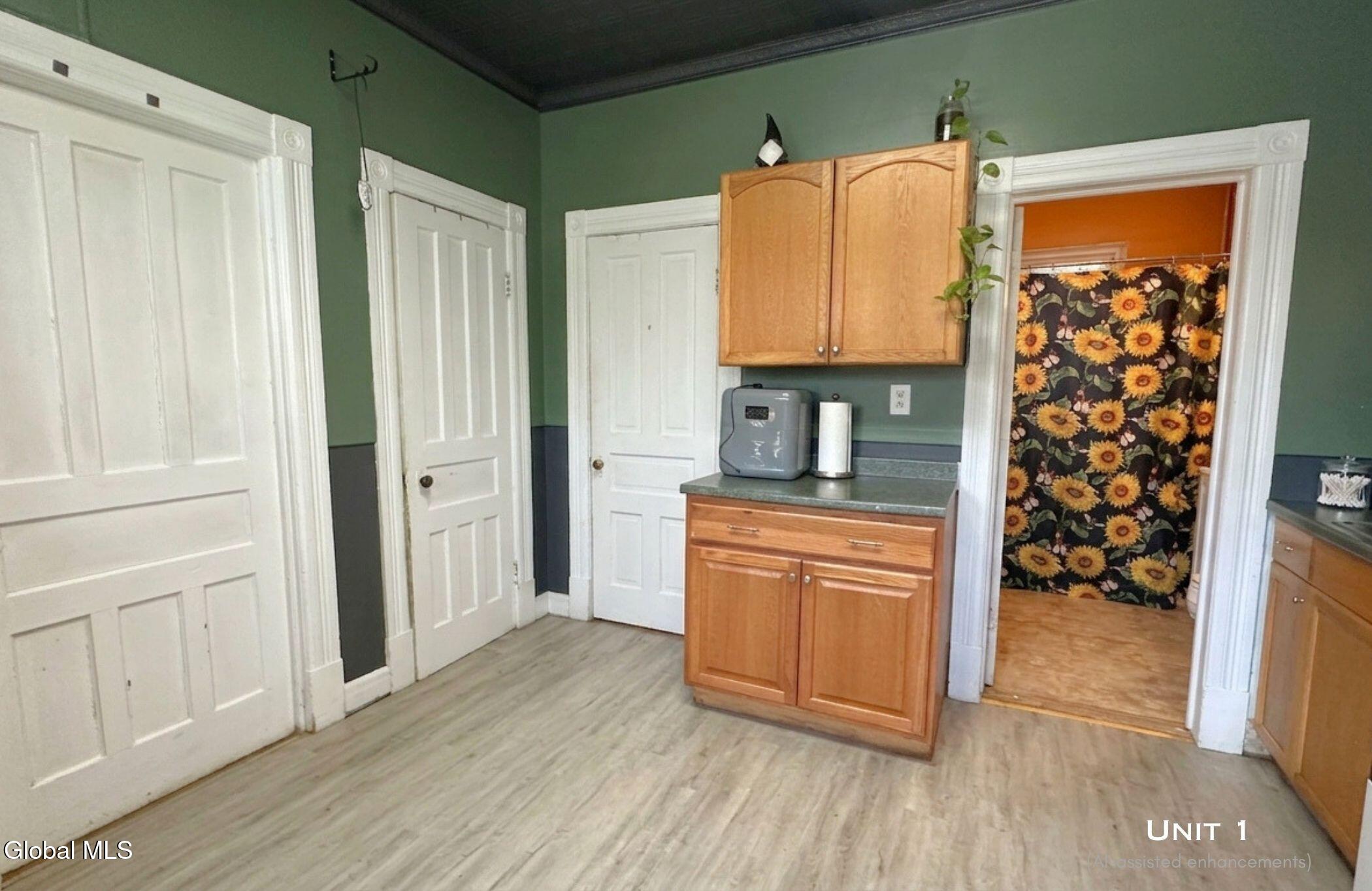 516 Pawling Avenue Troy NY 12180