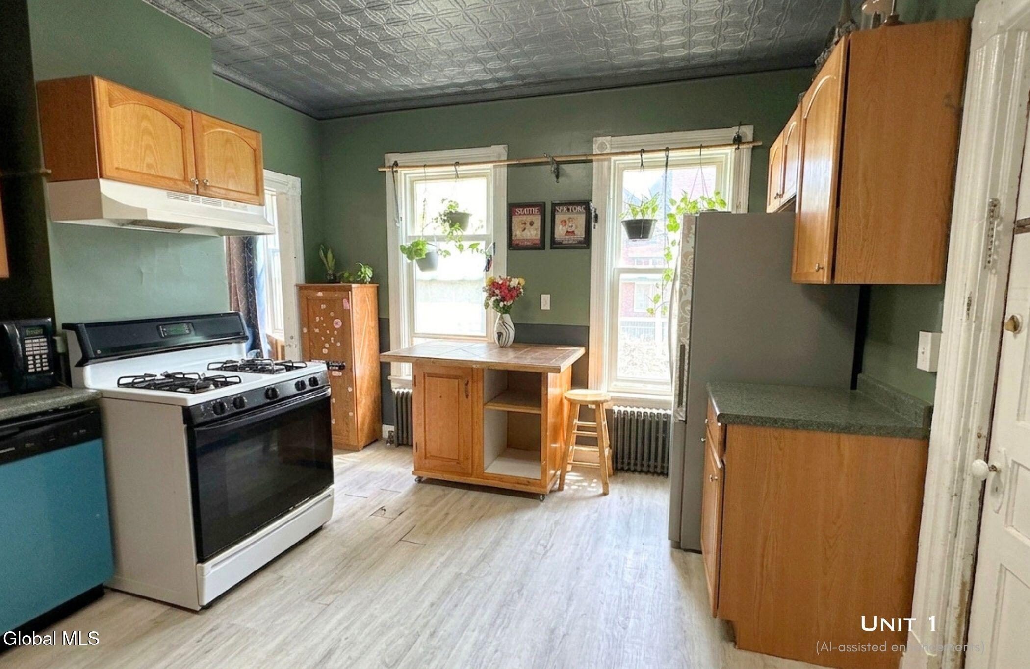516 Pawling Avenue Troy NY 12180