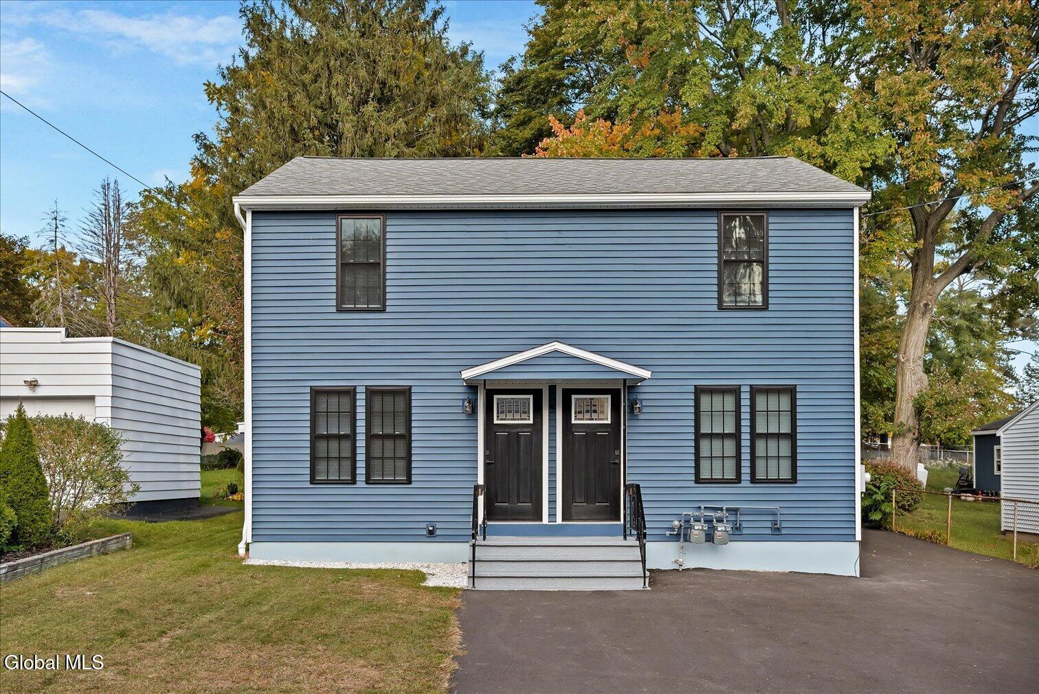 5 Leach Avenue Colonie NY 12205