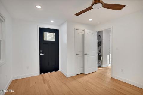 5 Leach Avenue Colonie NY 12205