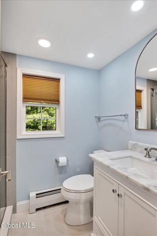 5 Leach Avenue Colonie NY 12205