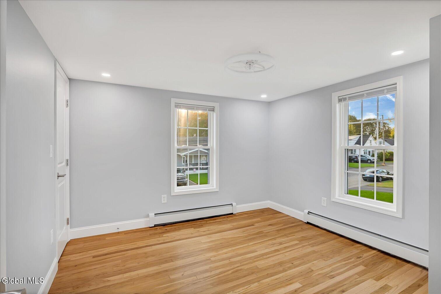 5 Leach Avenue Colonie NY 12205