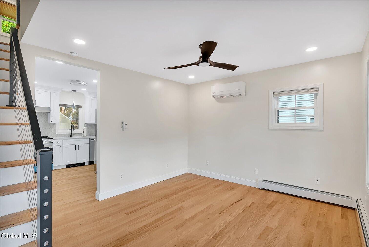 5 Leach Avenue Colonie NY 12205