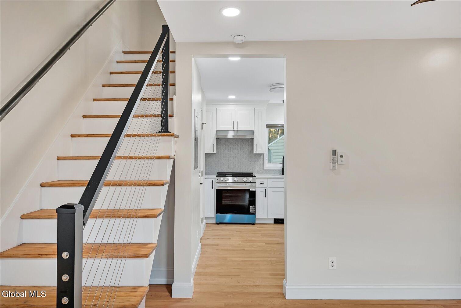 5 Leach Avenue Colonie NY 12205