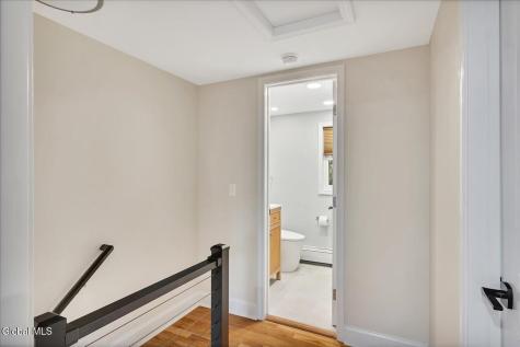 5 Leach Avenue Colonie NY 12205