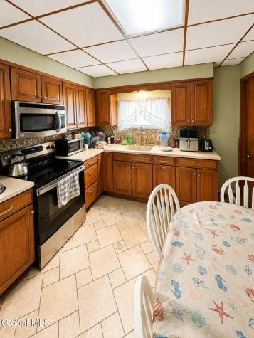 5 Ingersoll Avenue Schenectady NY 12305