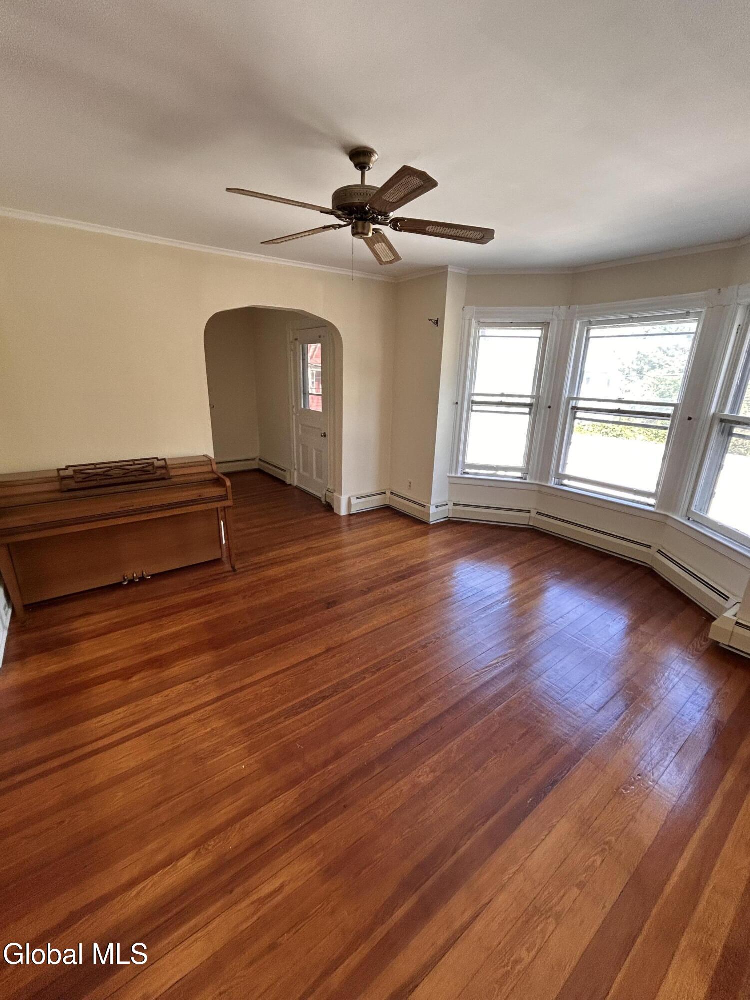 5 Ingersoll Avenue Schenectady NY 12305
