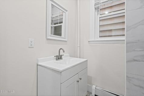 31 Bertha Street Albany NY 12209