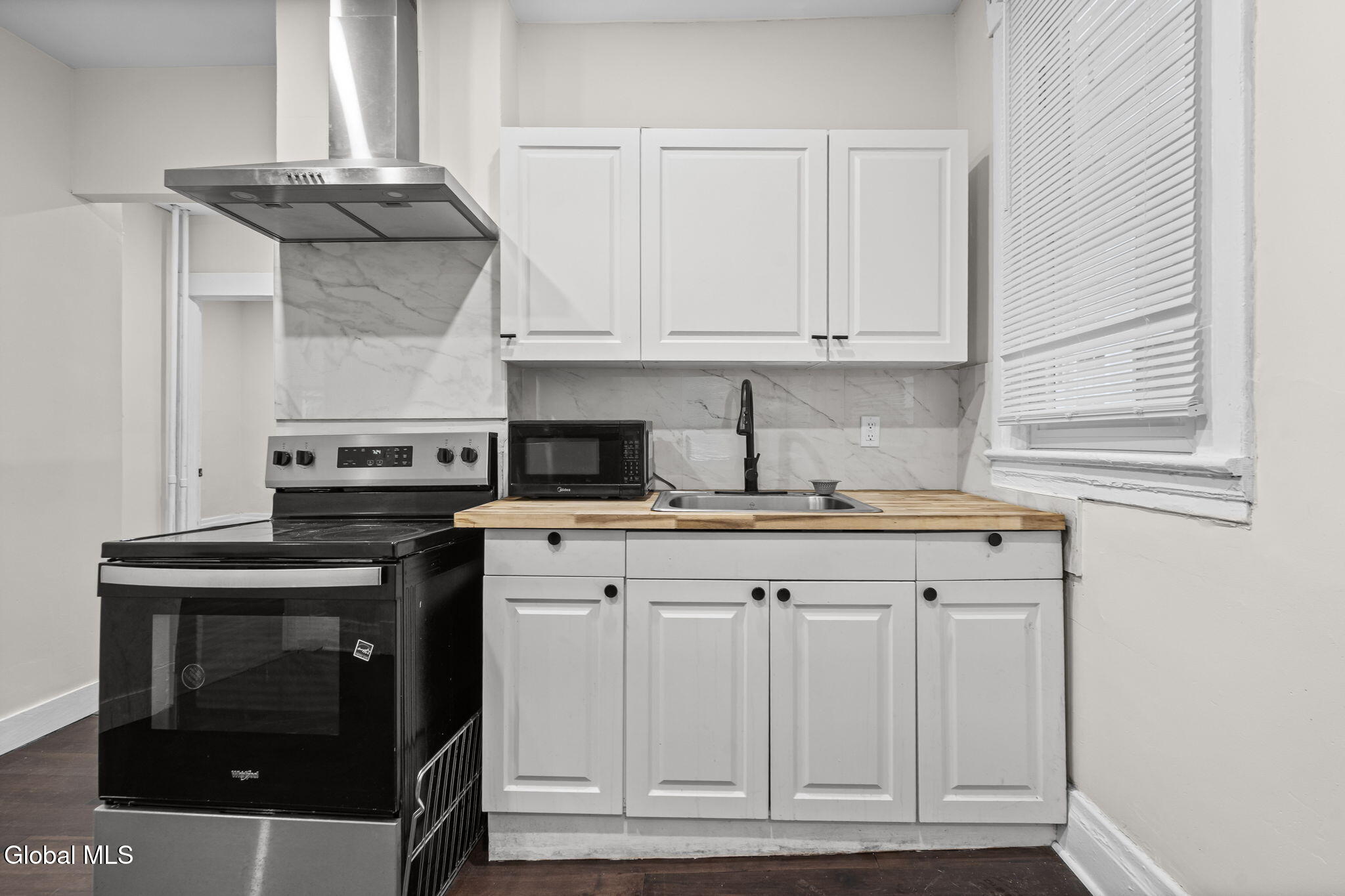 31 Bertha Street Albany NY 12209
