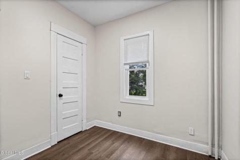 31 Bertha Street Albany NY 12209