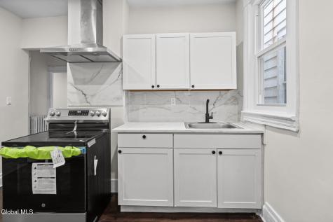 31 Bertha Street Albany NY 12209