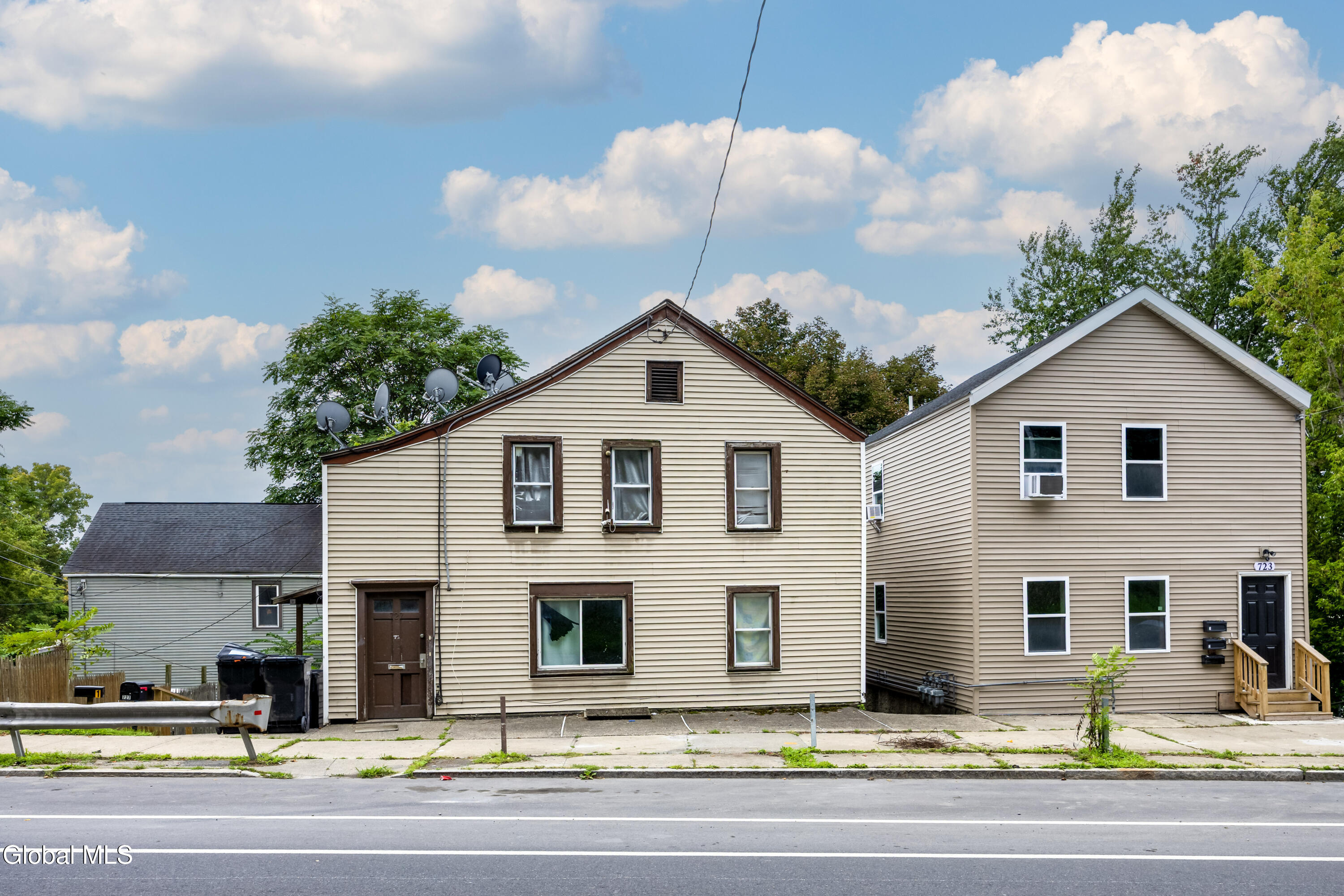 727 Burden Avenue Troy NY 12180
