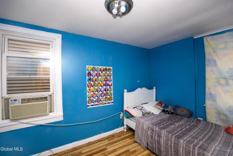 727 Burden Avenue Troy NY 12180