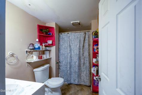 727 Burden Avenue Troy NY 12180