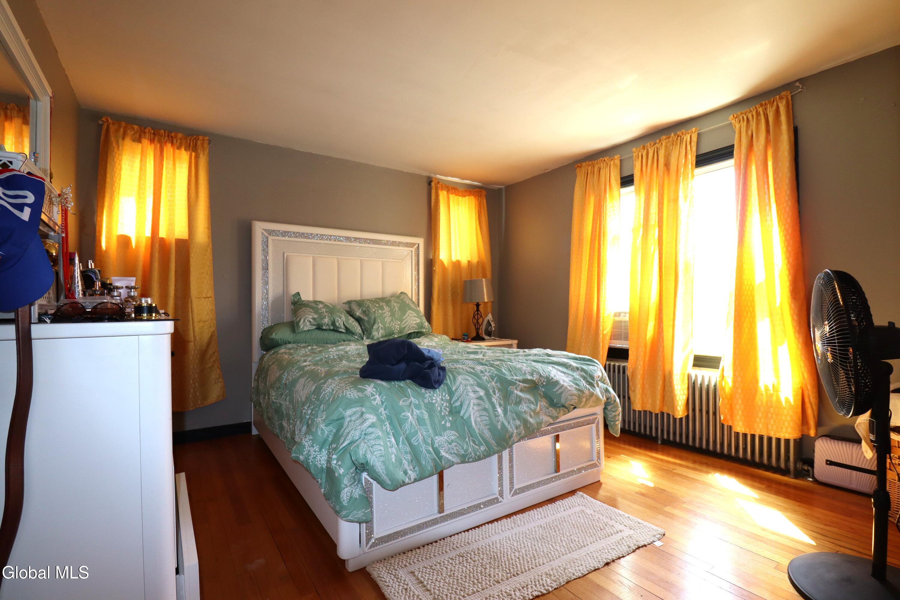 828 Harrison Avenue Schenectady NY 12306