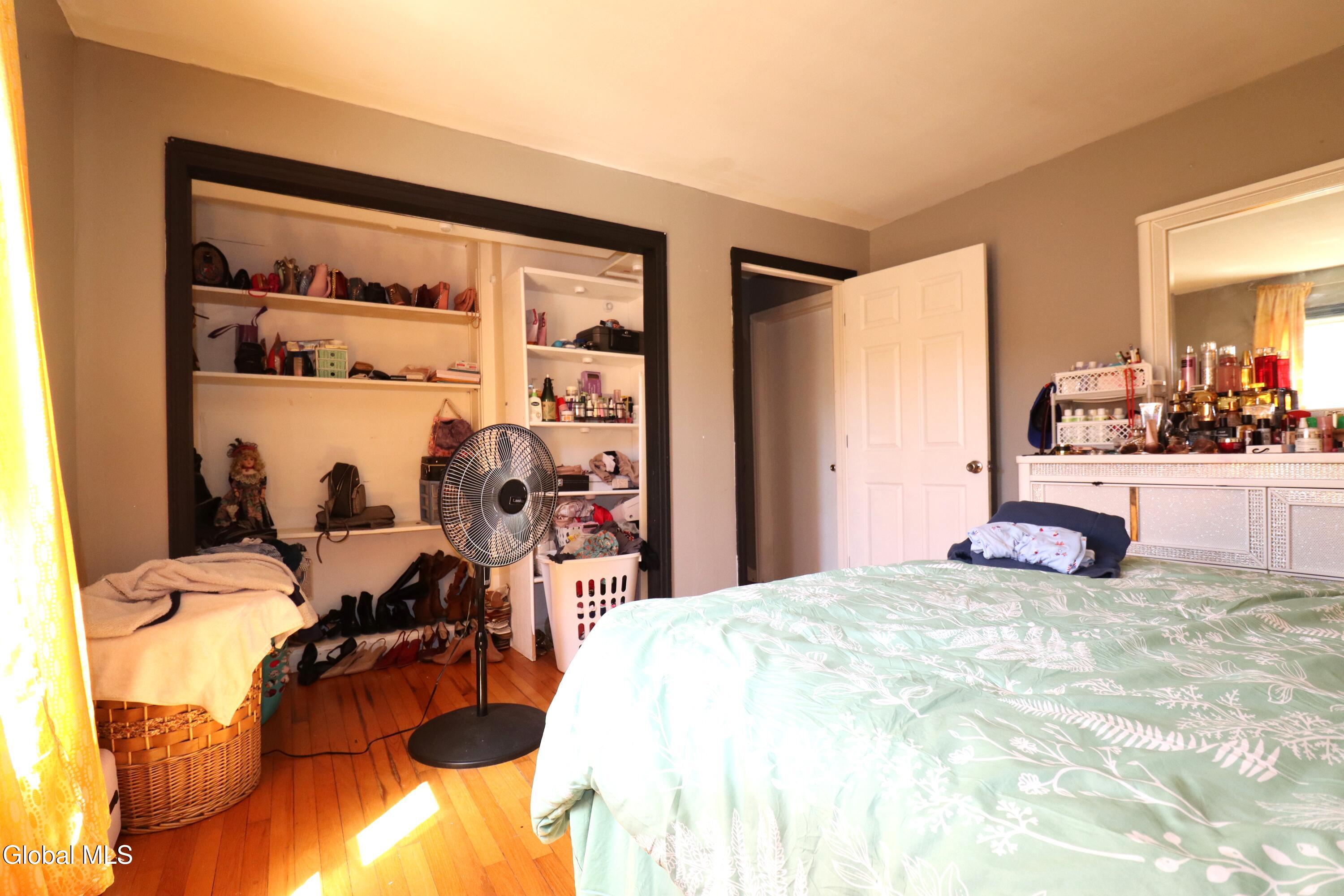 828 Harrison Avenue Schenectady NY 12306