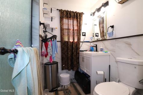 828 Harrison Avenue Schenectady NY 12306