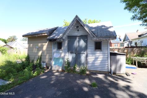 828 Harrison Avenue Schenectady NY 12306