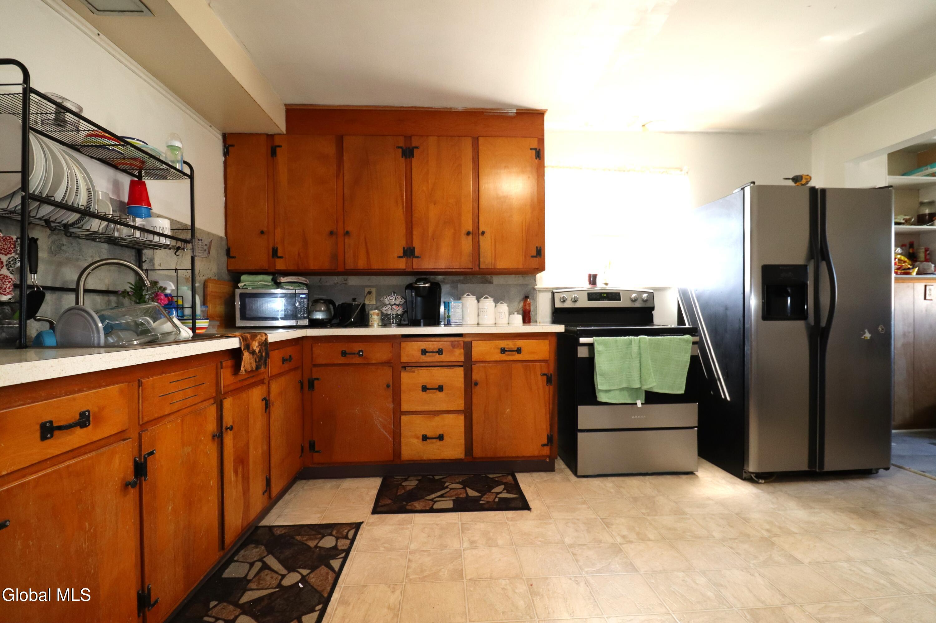 828 Harrison Avenue Schenectady NY 12306