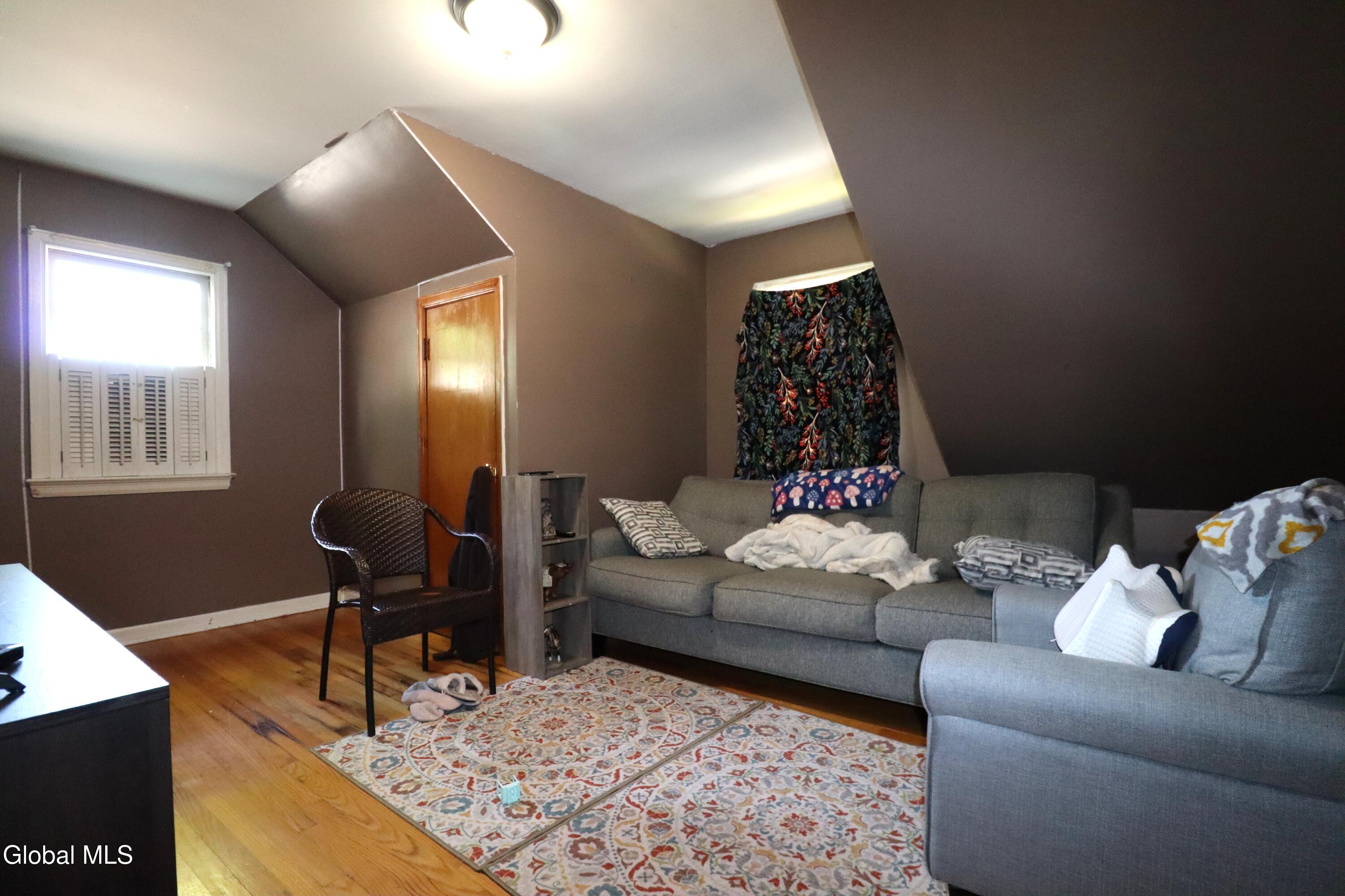 828 Harrison Avenue Schenectady NY 12306