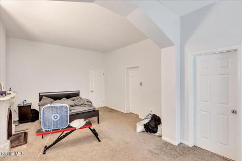 137 Lancaster Street Albany NY 12210
