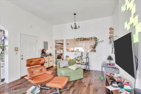 137 Lancaster Street Albany NY 12210