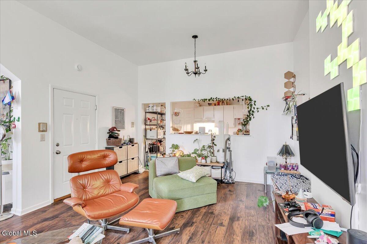 137 Lancaster Street Albany NY 12210