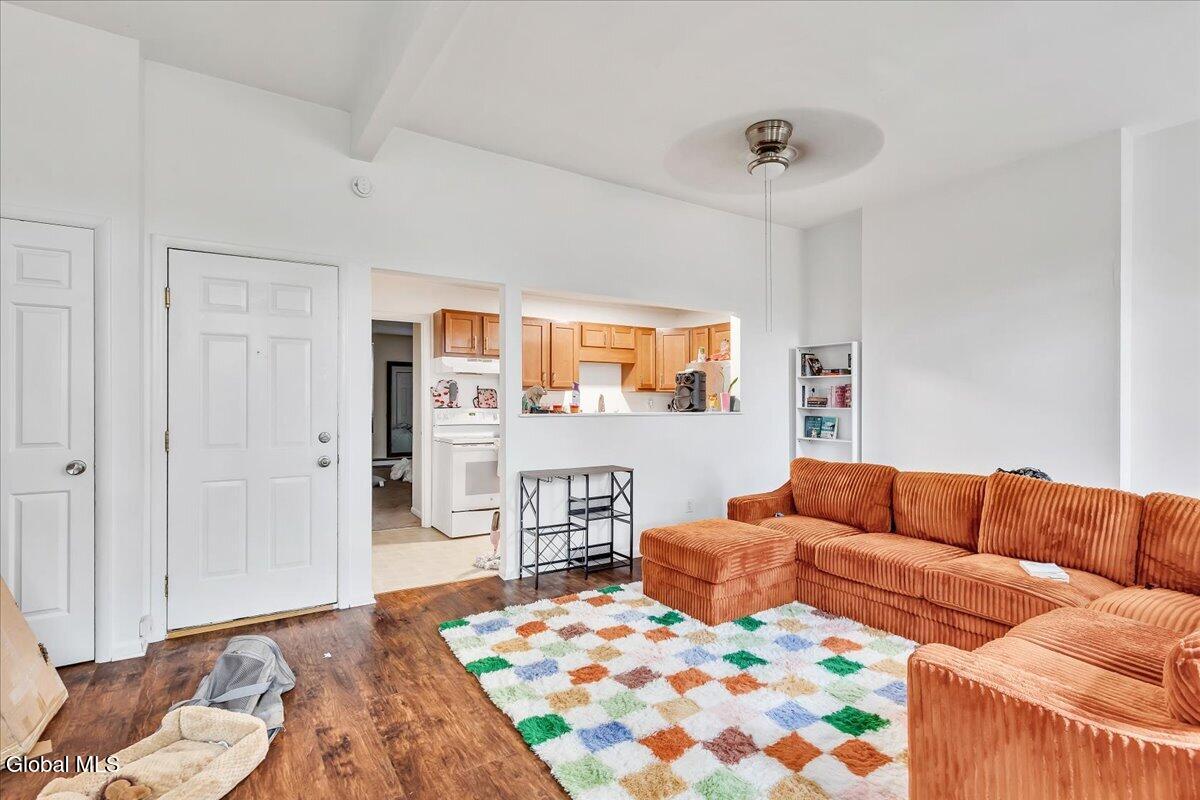 137 Lancaster Street Albany NY 12210