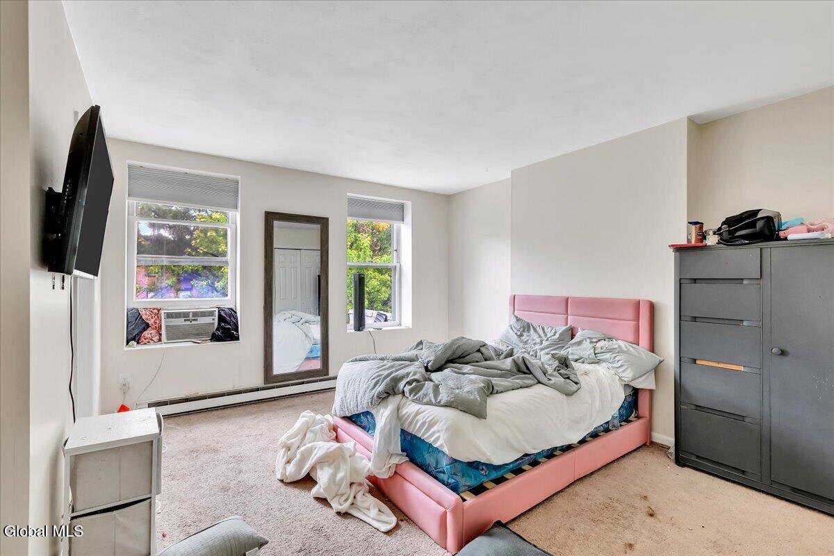 137 Lancaster Street Albany NY 12210