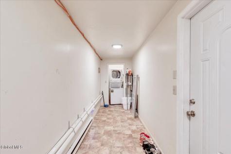 137 Lancaster Street Albany NY 12210
