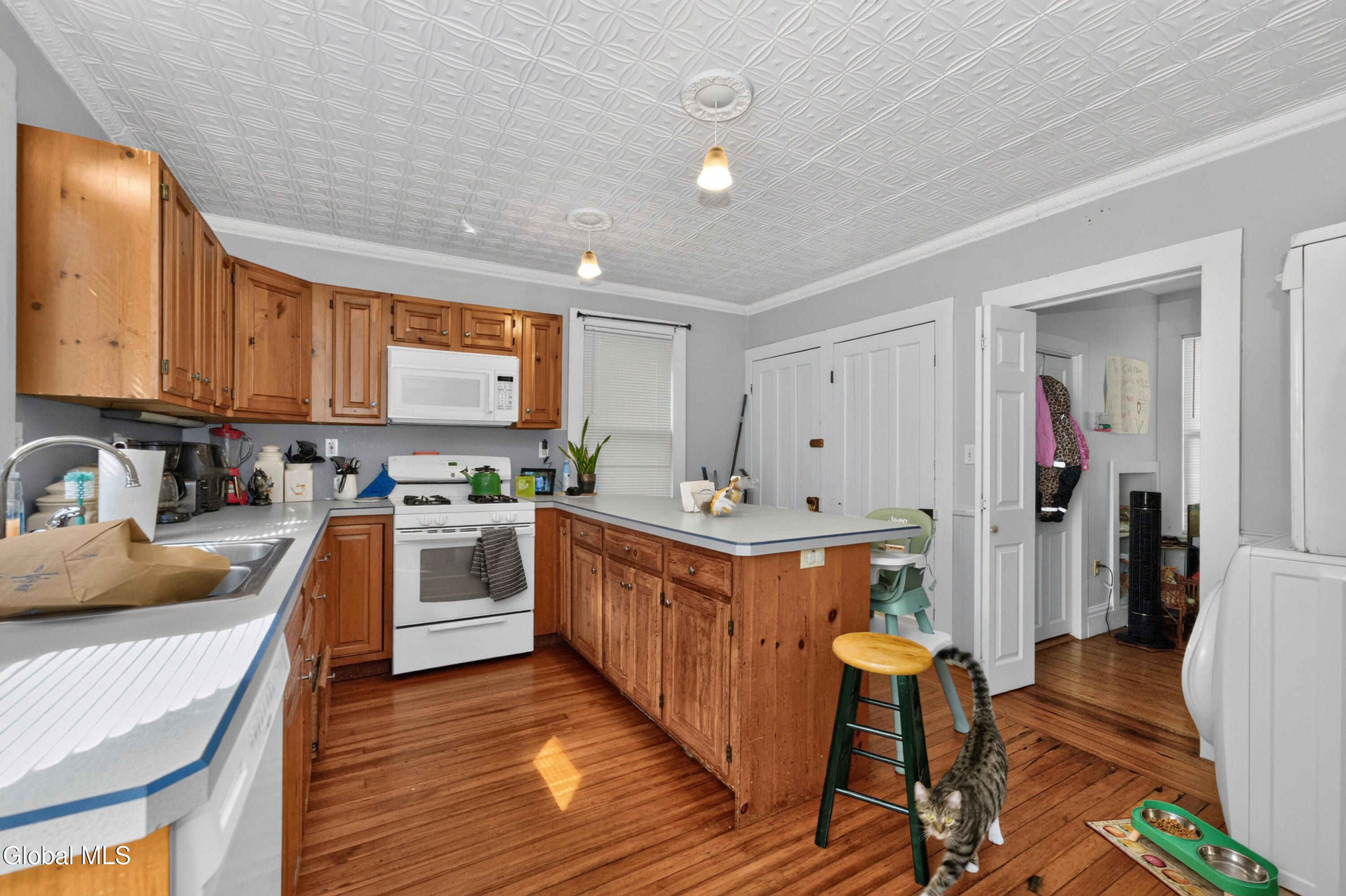 27 Lilac Lane Troy NY 12180