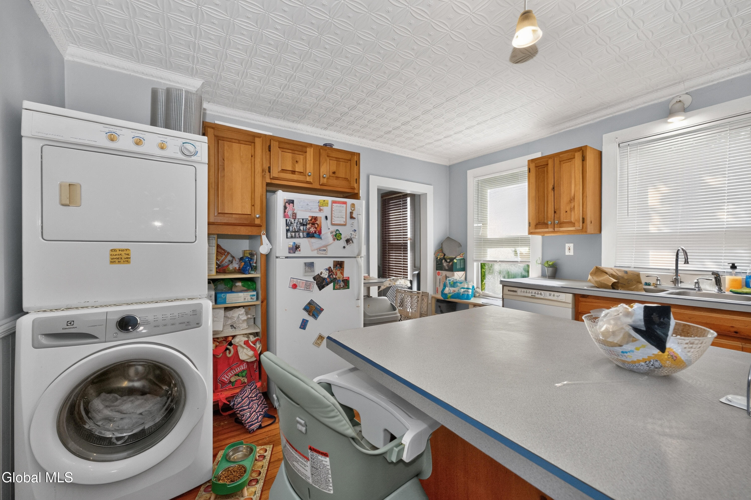 27 Lilac Lane Troy NY 12180