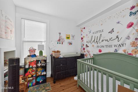 27 Lilac Lane Troy NY 12180
