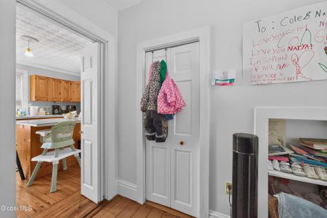 27 Lilac Lane Troy NY 12180