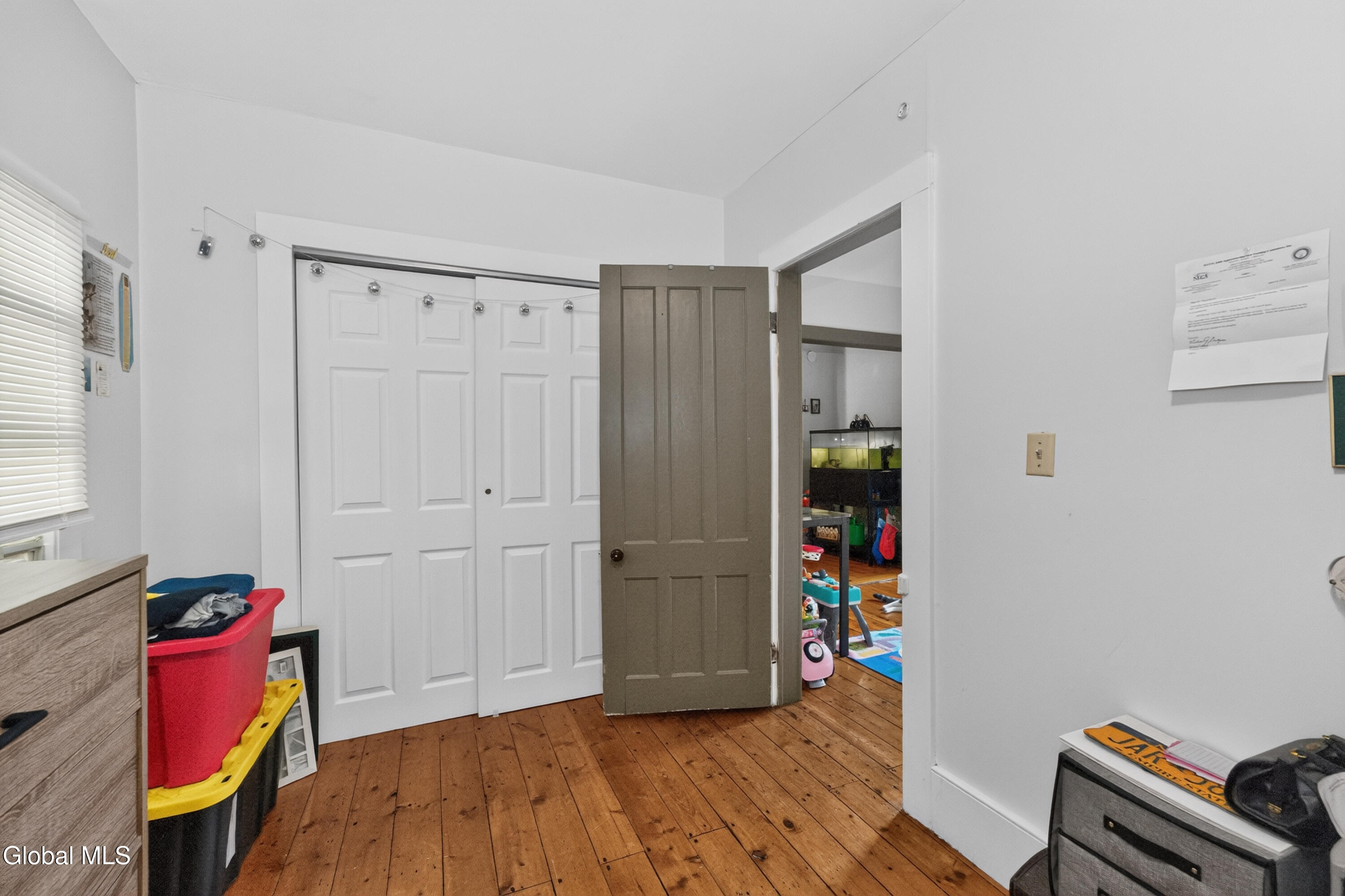 27 Lilac Lane Troy NY 12180