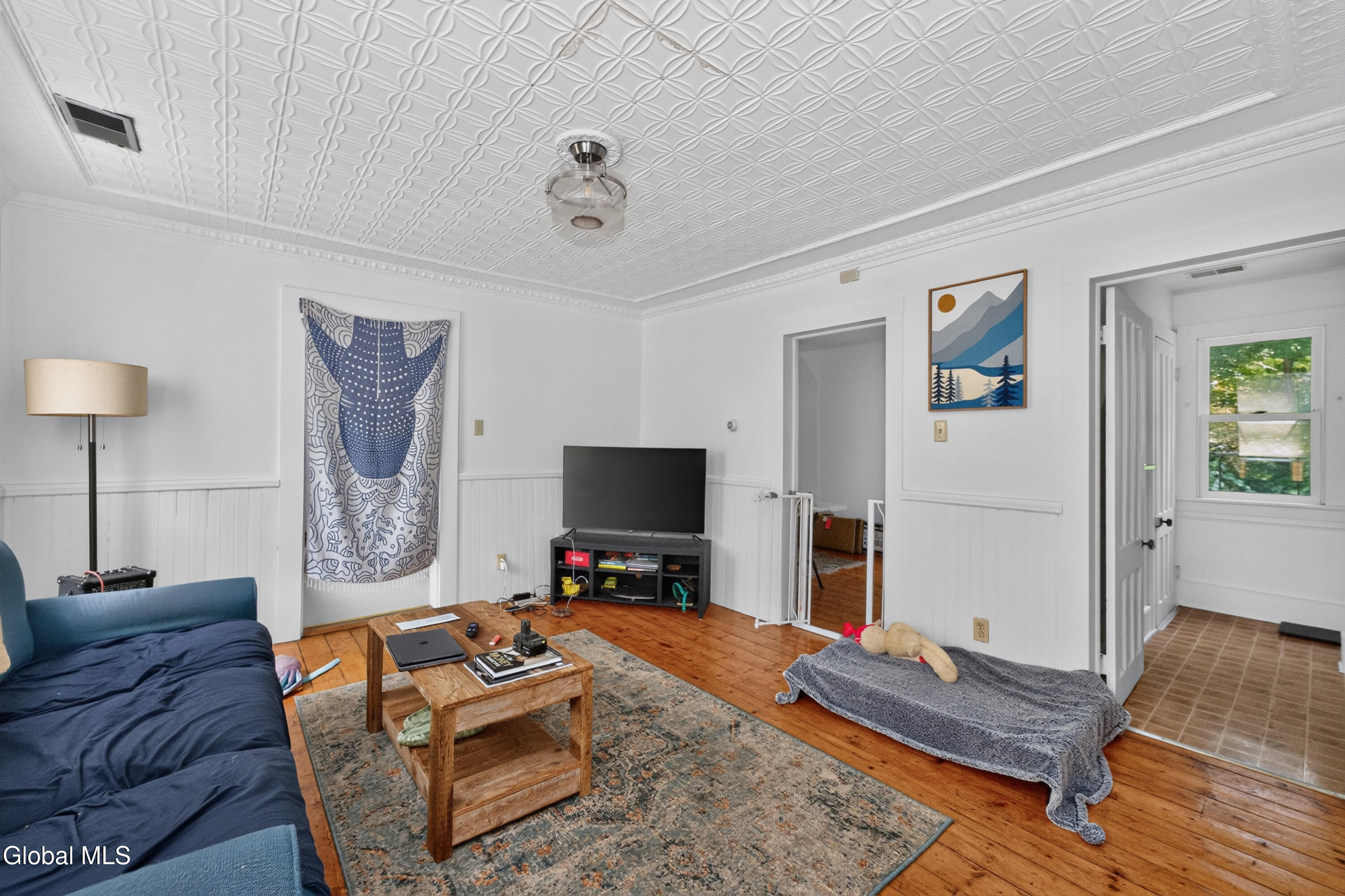 27 Lilac Lane Troy NY 12180