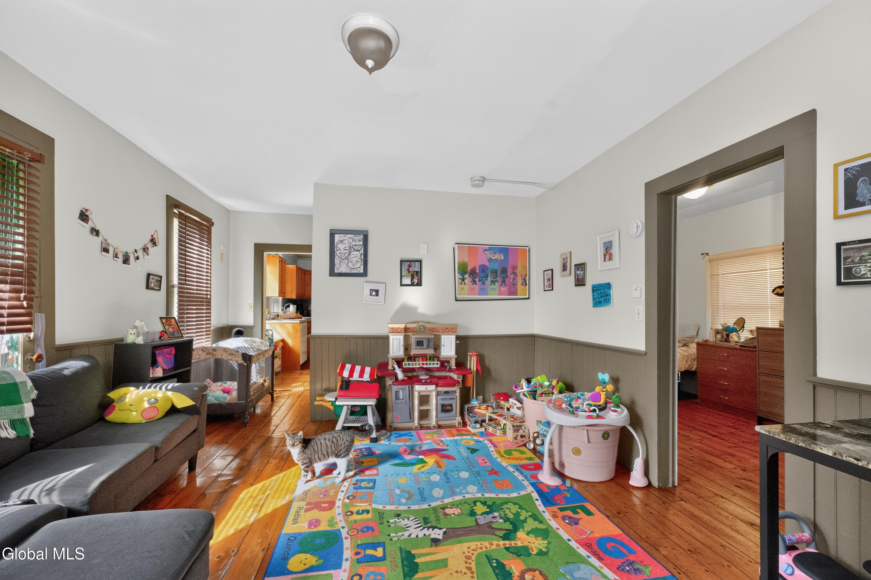27 Lilac Lane Troy NY 12180