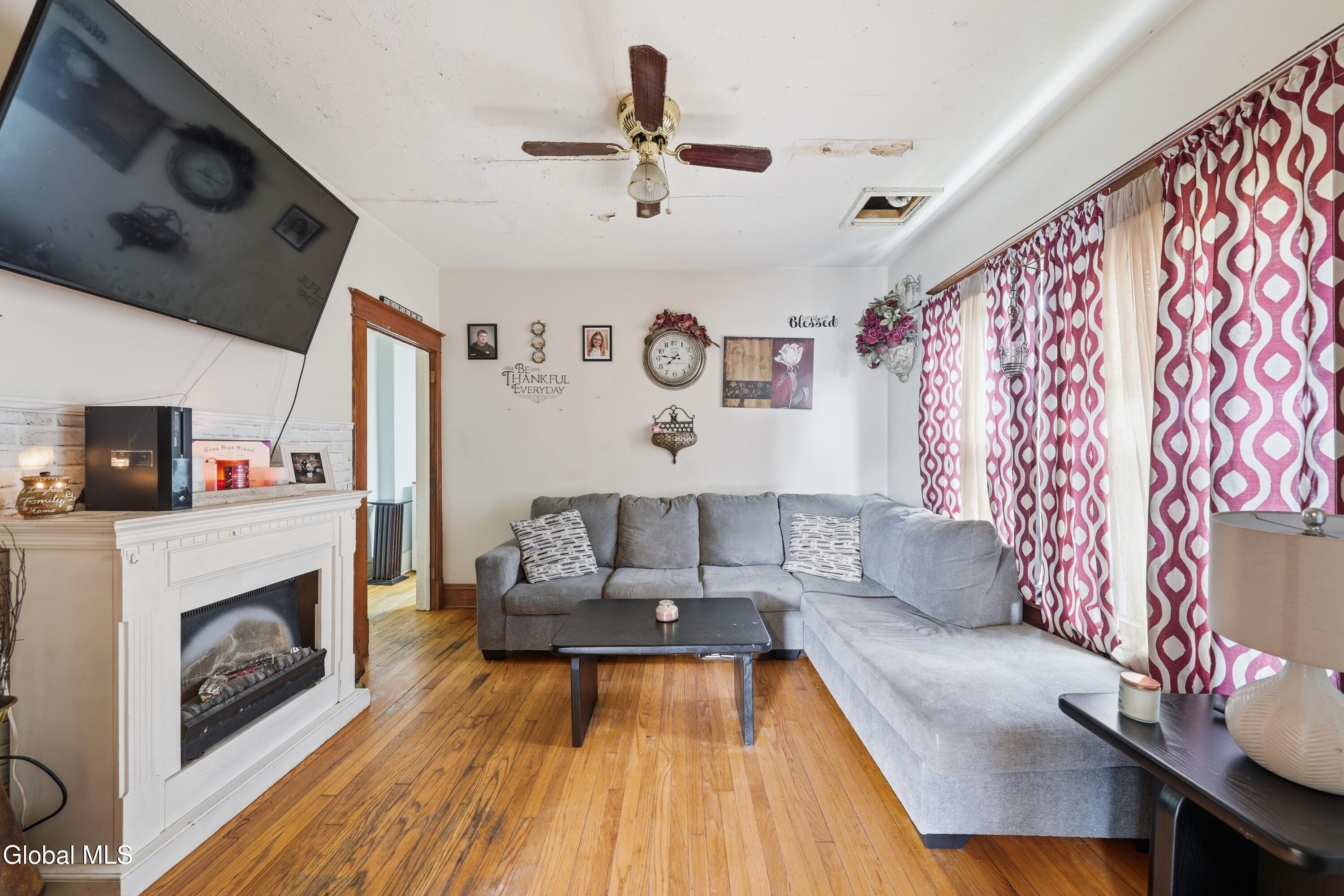 27 Excelsior Avenue Troy NY 12180